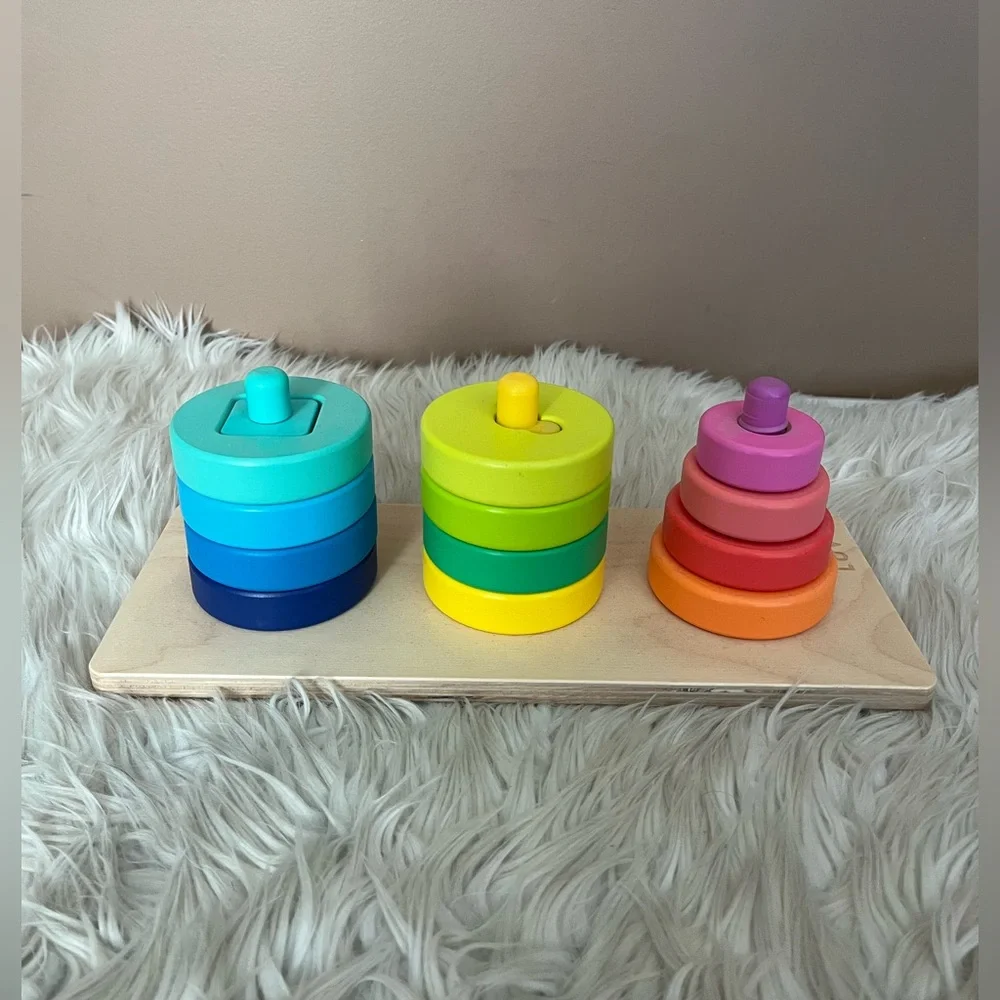 {LOVEVERY} Twist & Pivot Pattern Puzzle The Researcher Kit - Months 31, 32, 33
